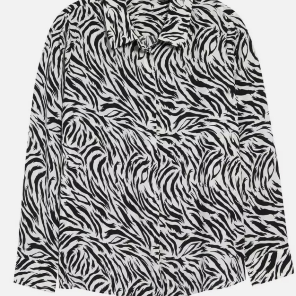 Halogen Ivory Black Feather Tiger Shirt 1x - Picture 3 of 11